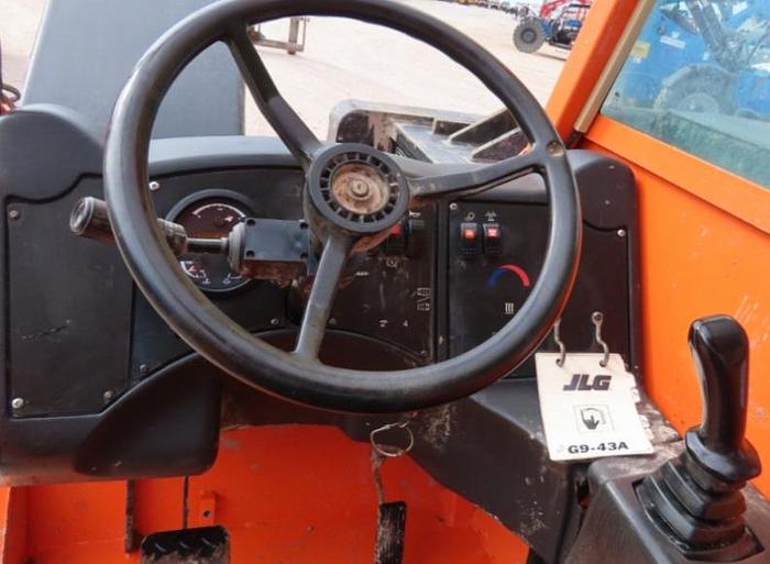 Used 2015 JLG G9-43A