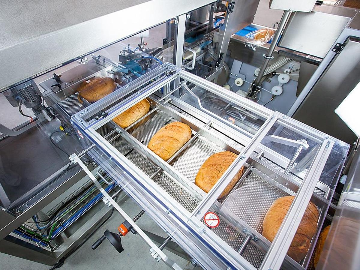 Mech Masz Automatic Bread Slicing and Bagging Line