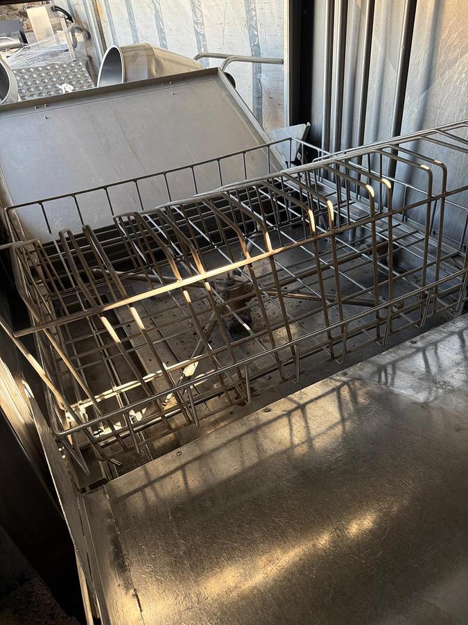 Used Oliver Douglas Pan 800 Washer