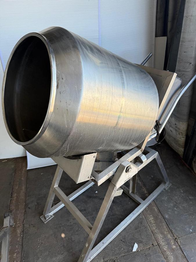Used 180L Full Stainless Steel Tumbler - Mixer