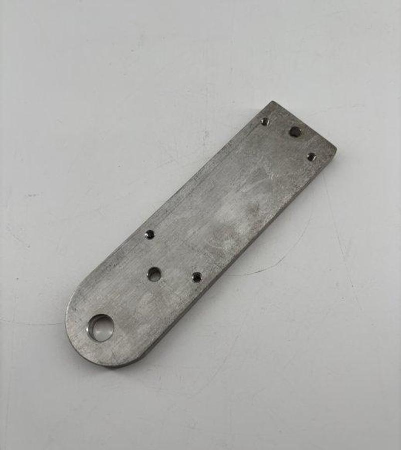 Delta Guard Hinge Bracket