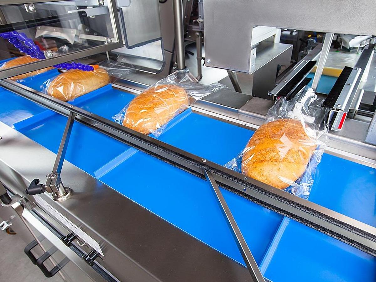 Mech Masz Automatic Bread Slicing and Bagging Line
