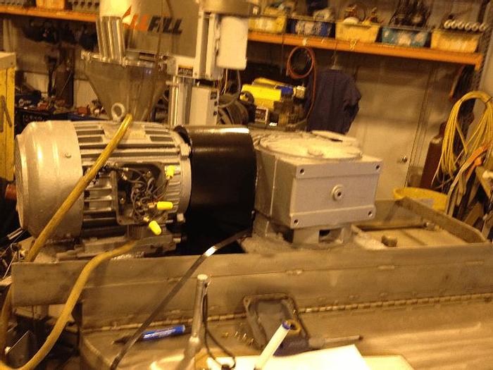 Used 150 GALLON SINGLE MOTION KETTLE – S/S – JACKETED – #8034