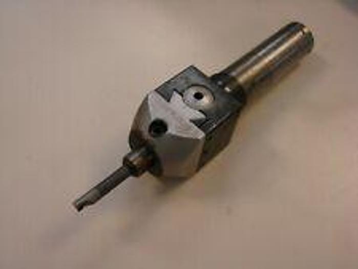 Used TOOL HOLDERS, WORK HOLDING, CHUCKS, MACHINE ACCESSORIES, ROBOT PARTS, WELDERS, SMALL MACHINES