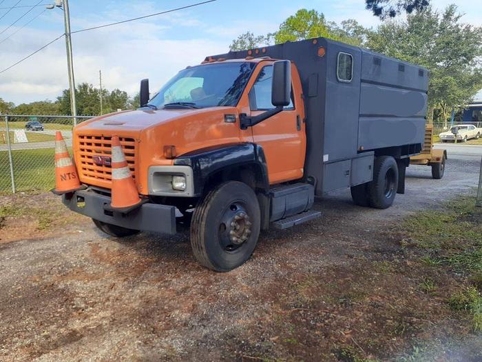 Used 2005 GMC 6500