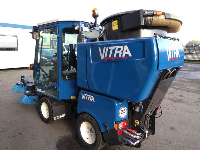 Gebruikt 2017 Vitra 2037