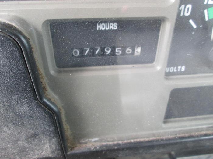 Used 2000 International 4700 Dump Truck