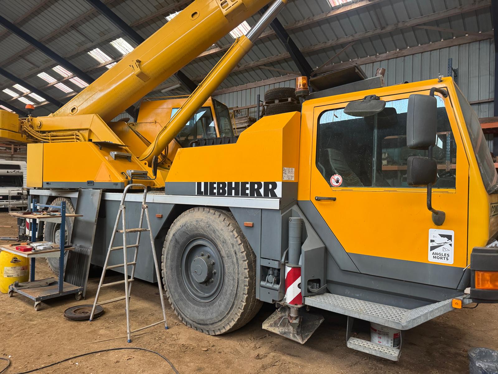D'occasion 2001 Liebherr LTM 1030/2