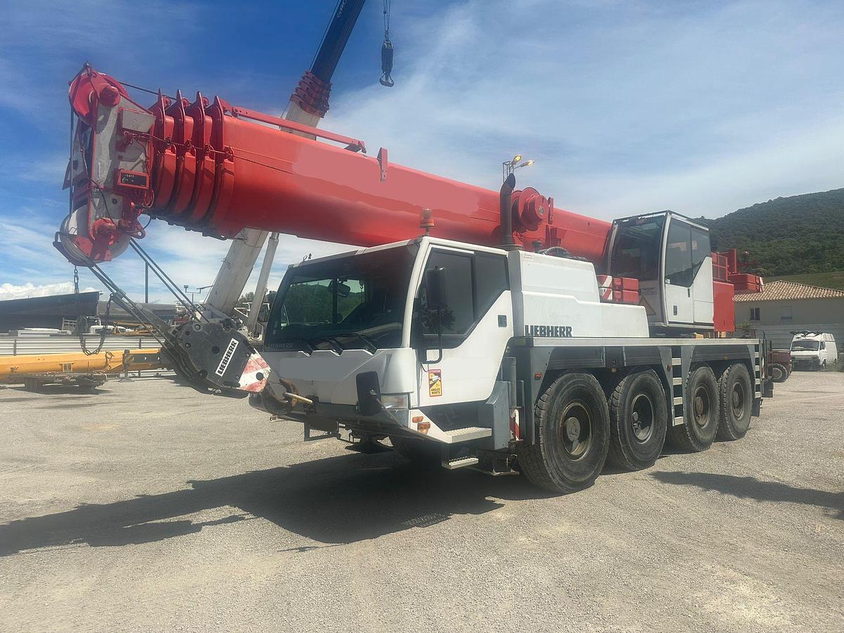 D'occasion 2002 Liebherr LTM 1060-2