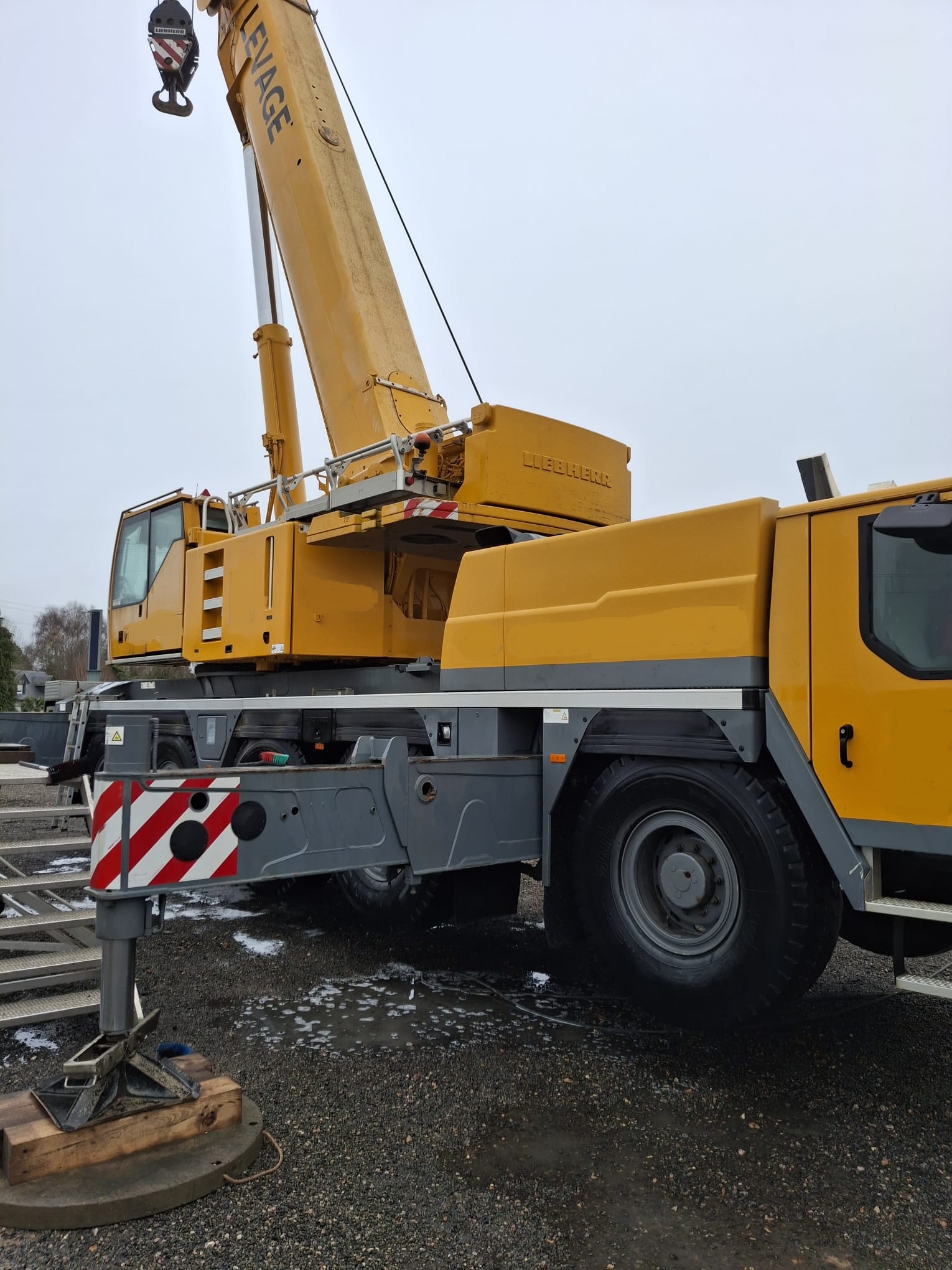 D'occasion 2009 Liebherr LTM 1130 5.1