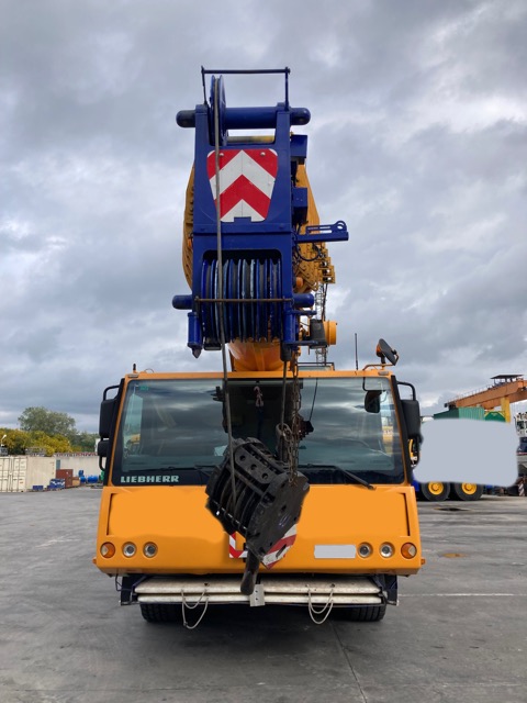 Used 2005 Liebherr LTM 1095