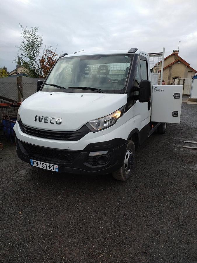 D'occasion 2020 Iveco Daily 35 15 D