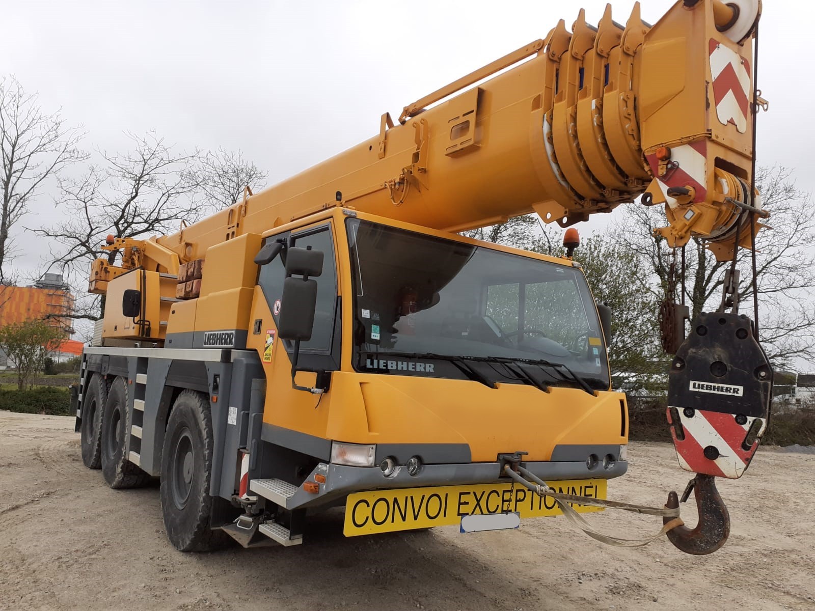 D'occasion 2003 Liebherr LTM 1055-1