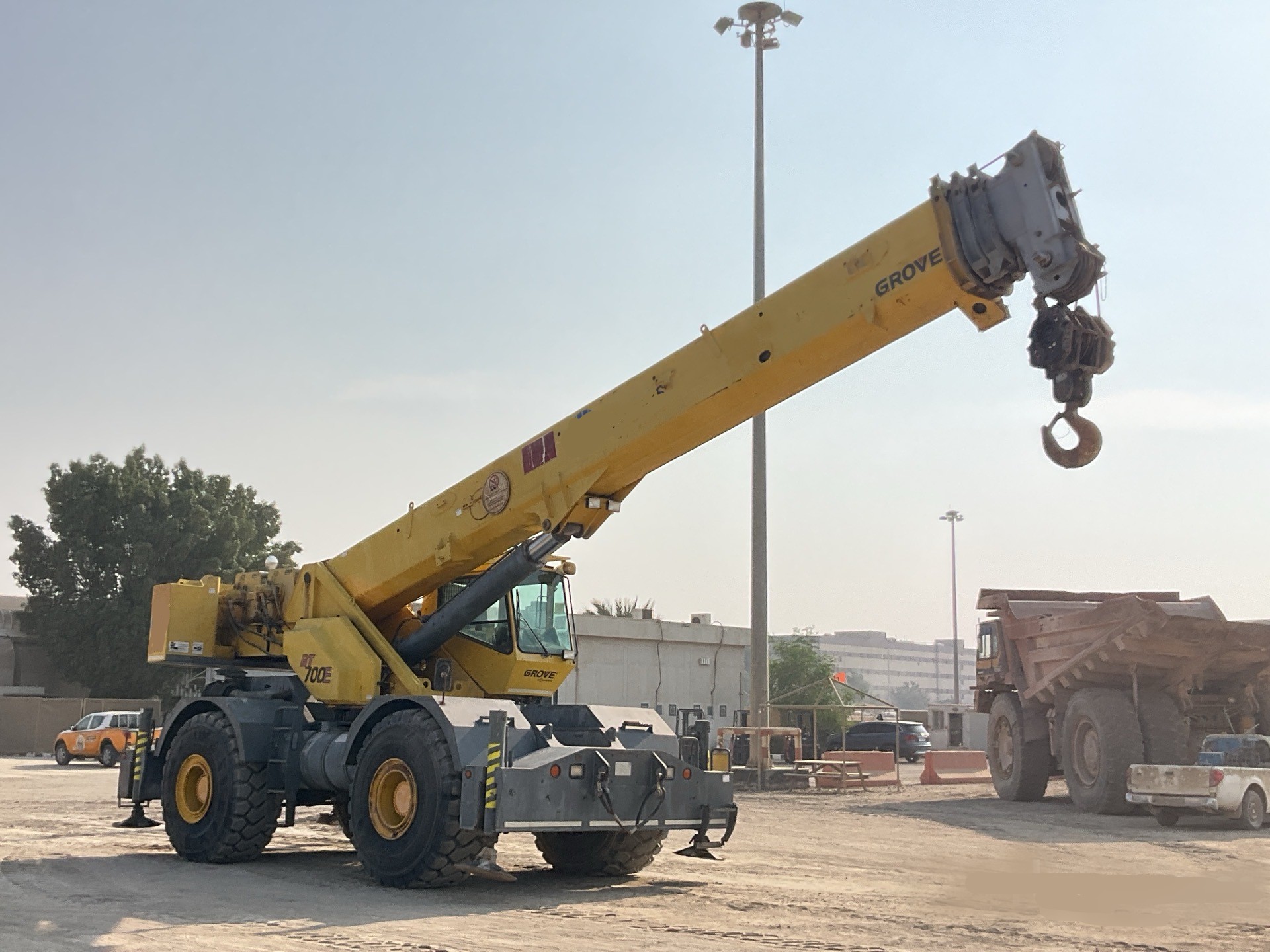 D'occasion 2007 Grove RT 700 E