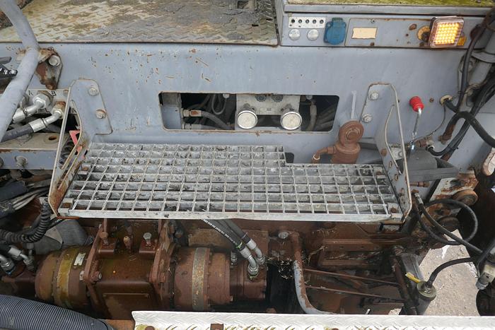 Used 2009 VOGELE SUPER 1803-2