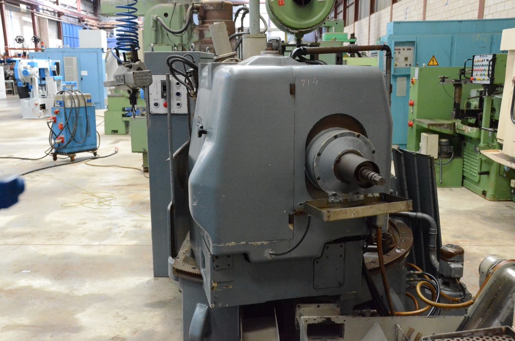 Usado 1979 OERLIKON SKM 1 Talladoras de grupos conicos #7151