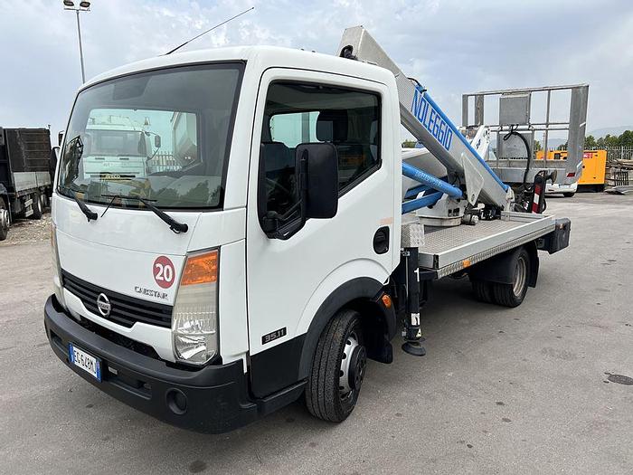 Usato 2011 NISSAN CABSTAR 35.11 CON PIATTAFORMA MULTITEL MX