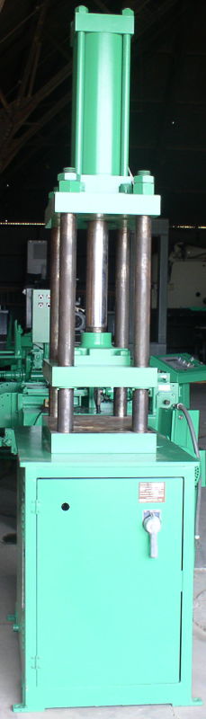 Used 40 Ton French Oil Hydraulic Press