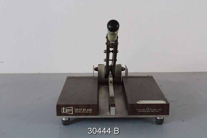 Used TMI 22-34 Sample Cutter #30444