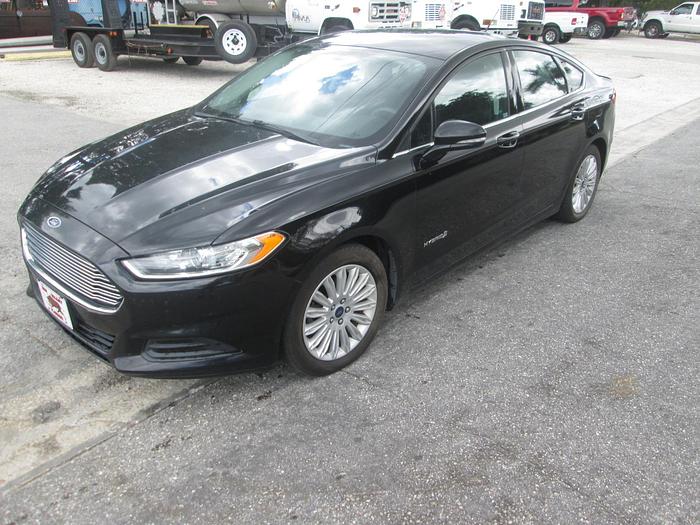 Used 2016 Ford Fusion Hybrid