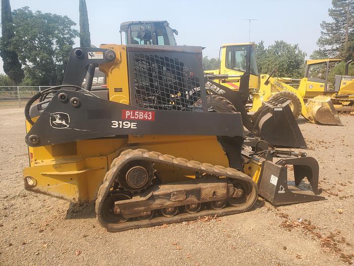 Used 2015 John Deere 319E