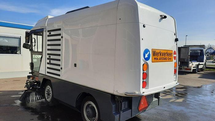 Gebruikt 2011 Ravo 530 STH