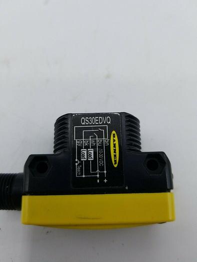 Used Banner QS30EDVQ Photoelectric Sensor