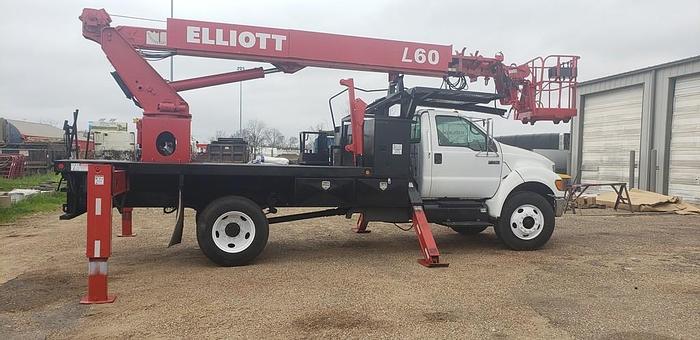 Used 2006 Ford F750 Non-CDL Elliott L60 Sign Crane - M47707