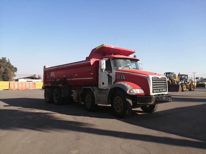 Usado 2015 TOLVA MACK GU813E