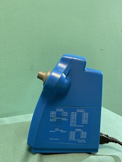 Used GE DINAMAP Pro 300V2 Patientenmonitor mit Schlauch, Blutdruckmanschette und SpO2 Fingersensor