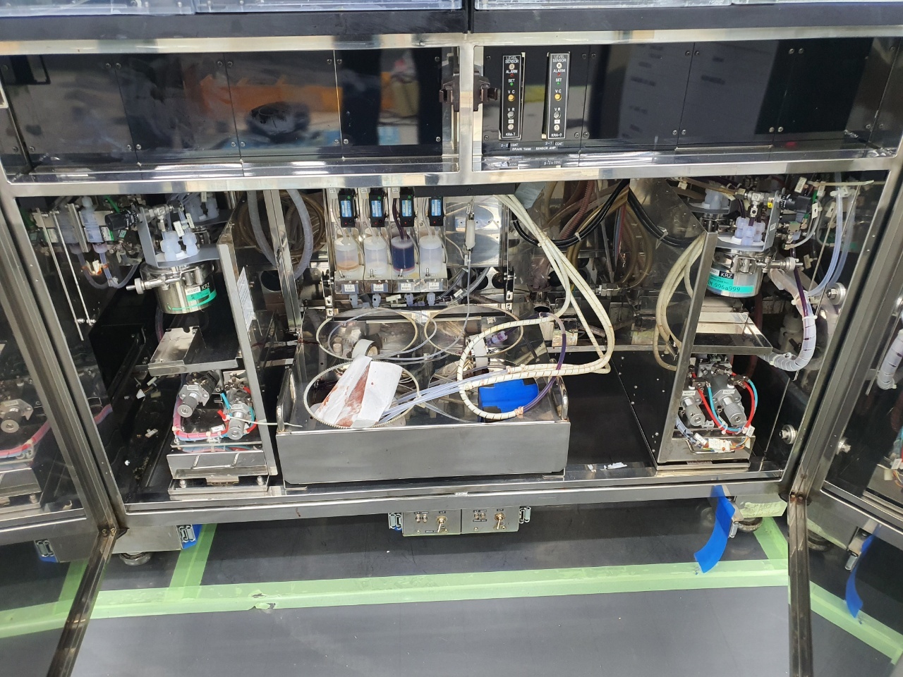 Used TEL / TOKYO ELECTRON Clean Track Mark 7 Photo Resist Coat System