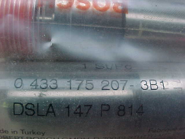 BOSCH INJECTOR NOZZLE  DSLA147P814 NEW !!