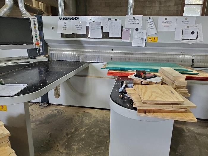 Used Selco 2021, Model WN 250 3800/3800 Horizontal Beam Panel Saw, 3 Phase, Available Immediately