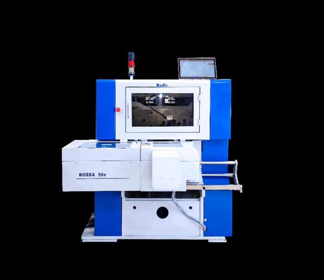 TRILATERALE - BOSSA50e