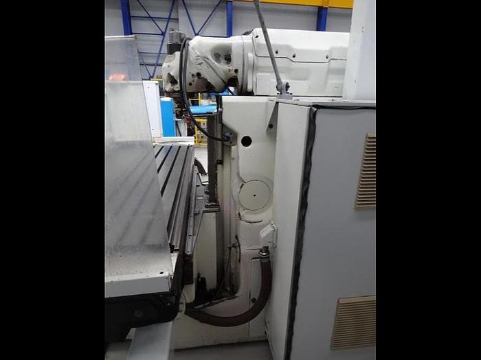 D'occasion Fraiseuse Huron MU Basic / CNC milling machine Huron MU Basic