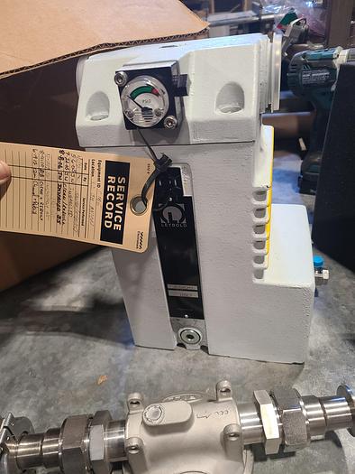 Used Leybold AR S40/65 with CFS 40-65 Chemical Filter for Leybold D 40BCS