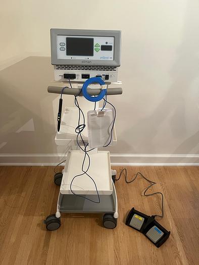 Used Ellman Pelleve S5 IEC RF Wrinkle Reduction System w/ accesories