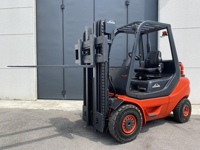 Usato 2014 LINDE H25D-05