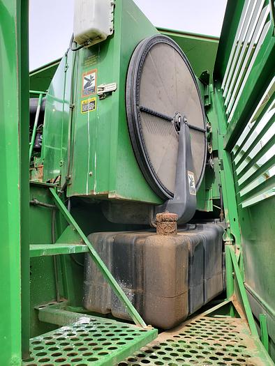 Used John Deere 9610 Combine