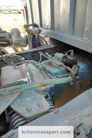Used 1993 SCANIA P93 H 250 6X2 air con flatbed truck