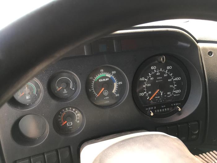 Used 2001 DAF 95 xf 380 euro 3 manual