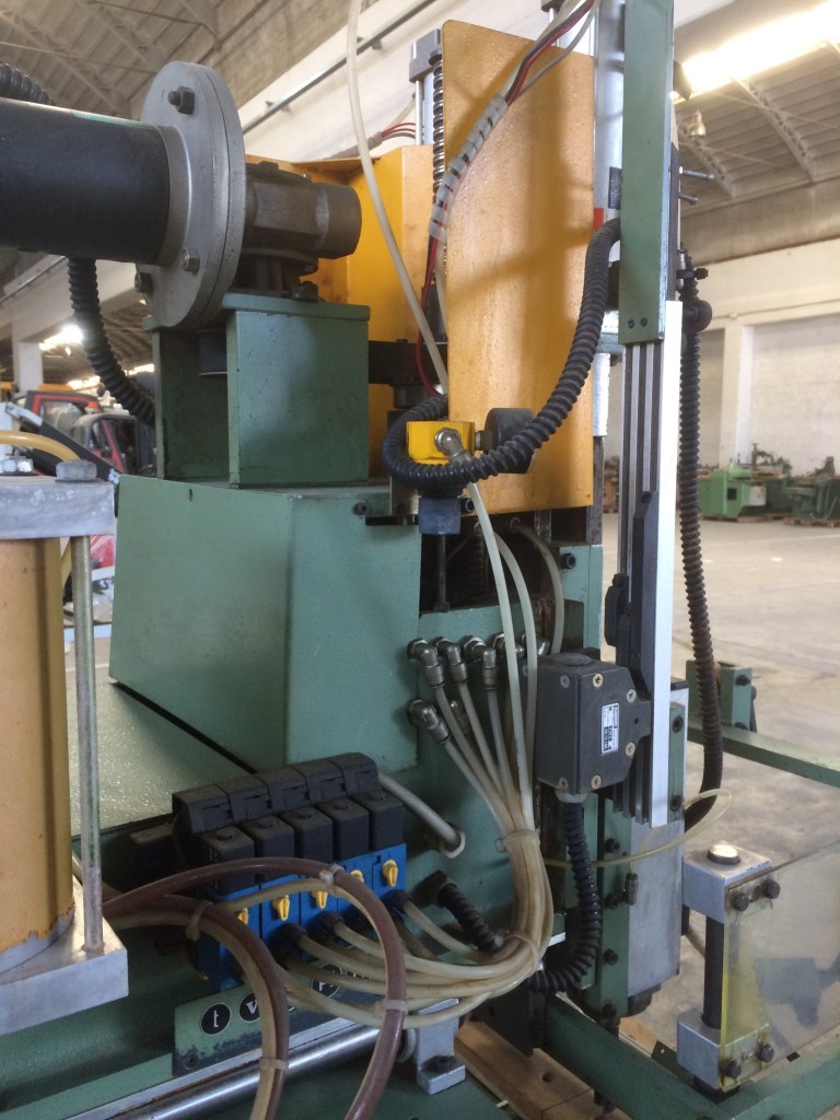 Usato FRESATRICE ELETTRONICA CIPSY MR4 EXECUTIVE