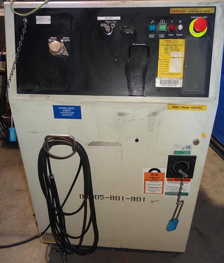 Used FANUC ARCMATE 120iC/10L 6 AXIS CNC MIG WELDING ROBOT WITH R30iA CONTROLLER