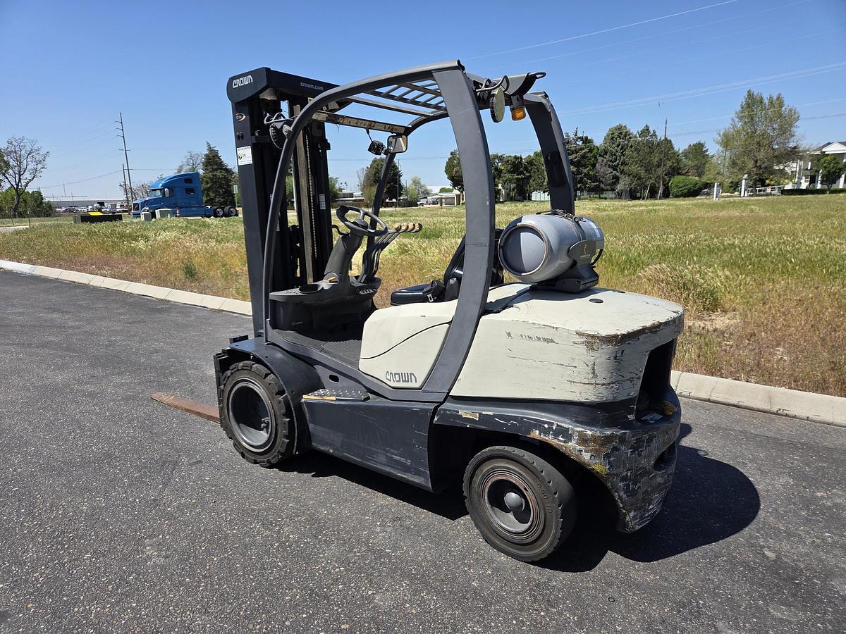 Used 2010 Crown C-51050-60