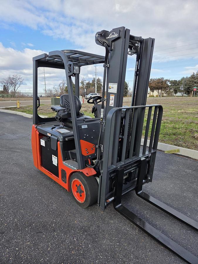 Used 2023 LINDE E20 36V