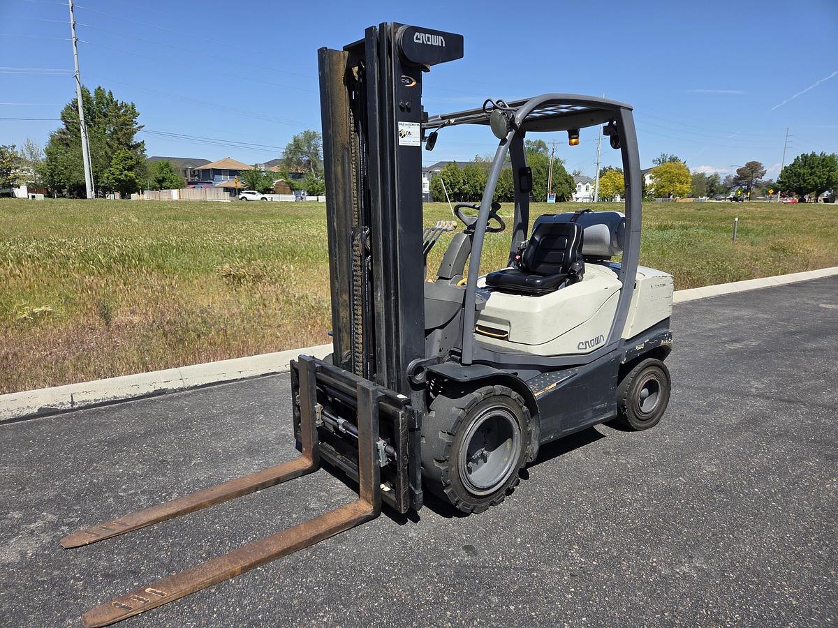 Used 2010 Crown C-51050-60