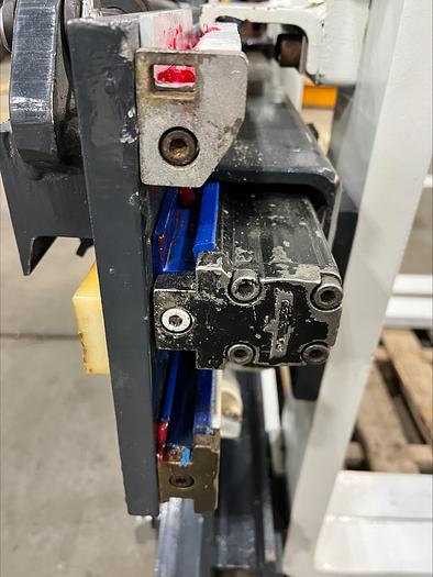 Used Refurbished 2007 Cascade 55F Single-Double Forklift Attachment for Sale in Boise, ID