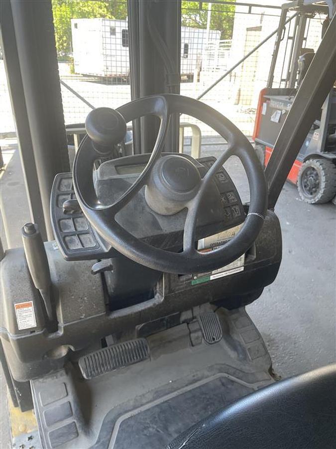 Used 2005 Yale Forklift 2600 Capacity Forklift For Sale in Boise, Idaho