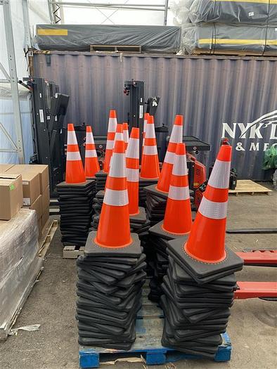 Heavy Duty Reflective Traffic Cones - 28", Orange (NEW)