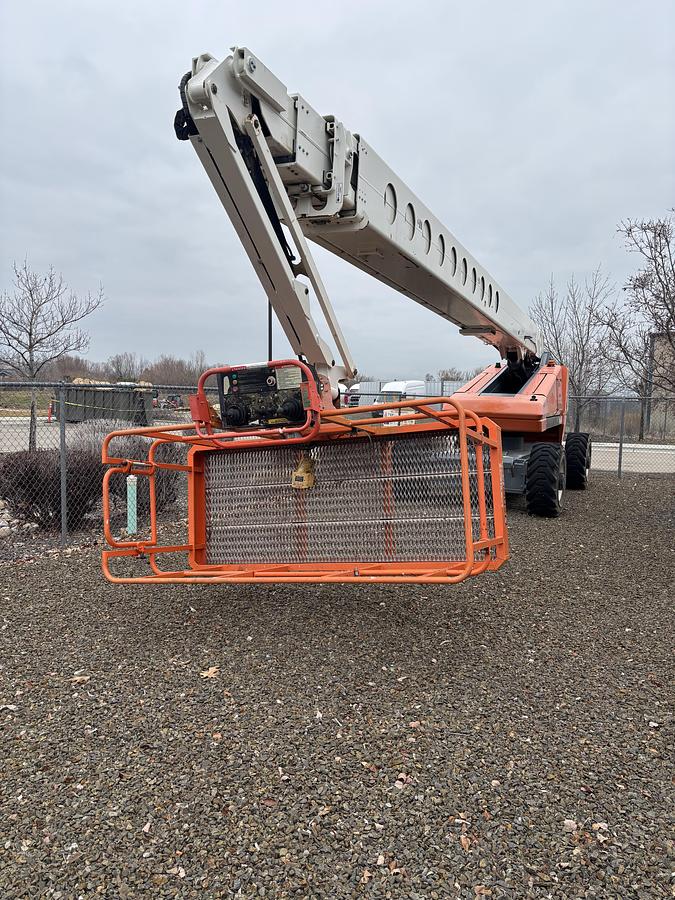 Used 2017 SNORKEL TB126J